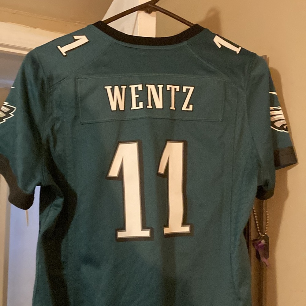 Philadelphia Eagles - Picture 3 of 4